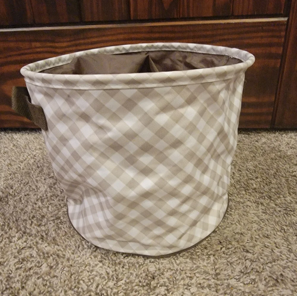 Thirty-one Cinch Top Utility Bin In Taupe Gingham